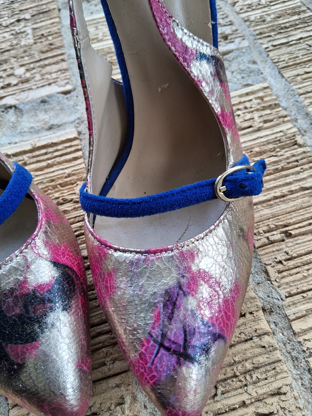 Metallic Pink & Blue Pointed-Toe Mary Jane Heels